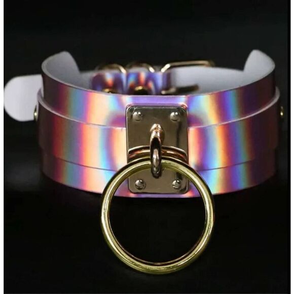 NWOT Holographic Pink Choker Collar with Gold Ring & Heart Lock - Picture 1 of 1